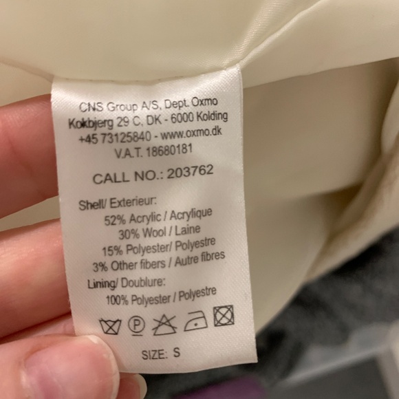 Cream Jacket - Picture 4 of 5